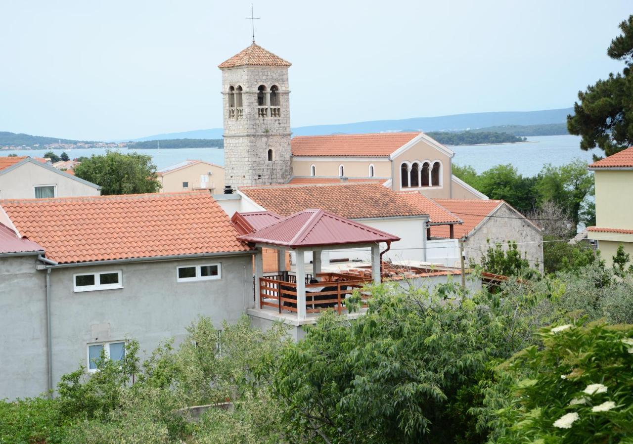 Apartament Nina Tkon
